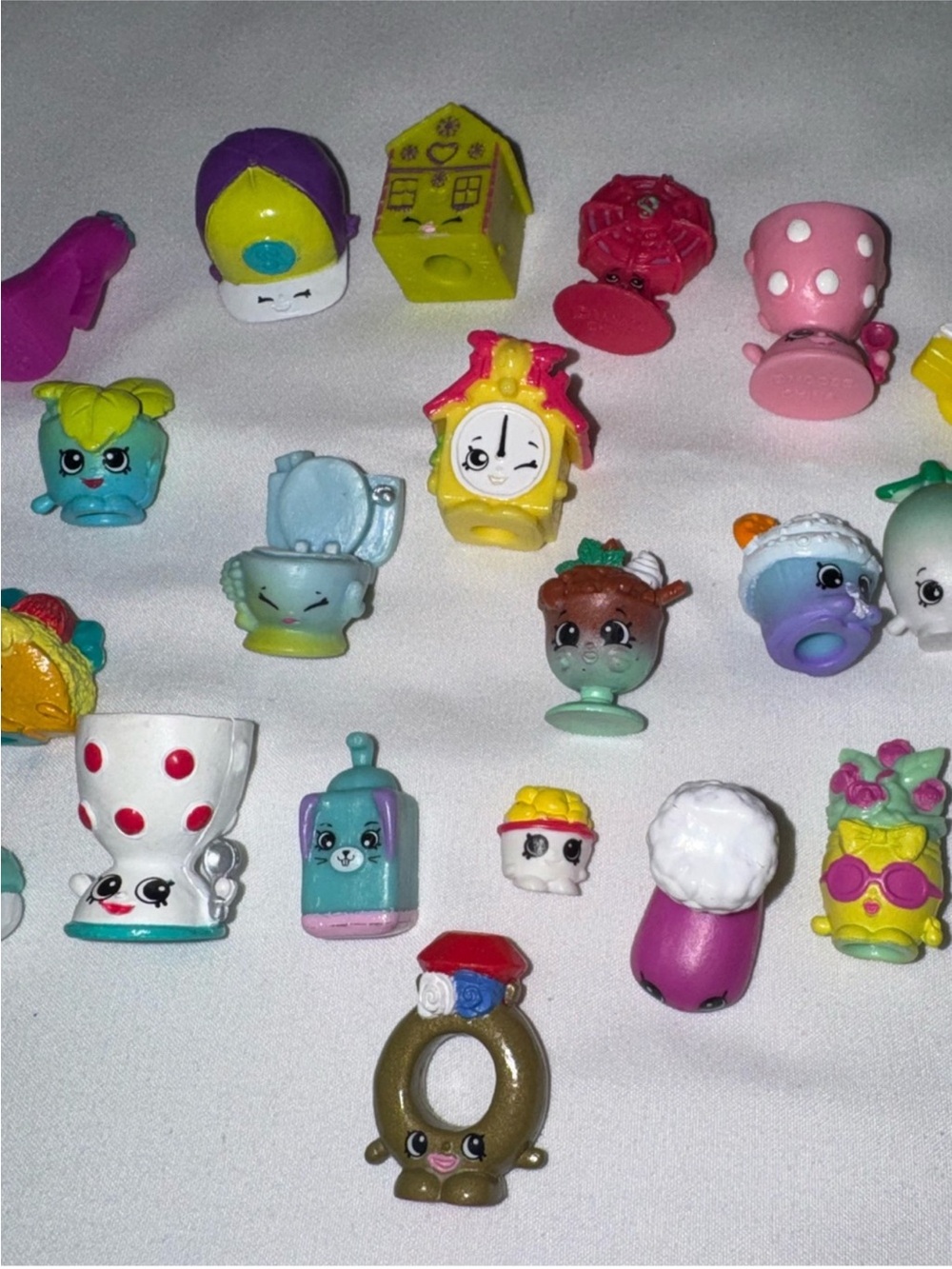 Shopkins bundle - Picture 5 of 5